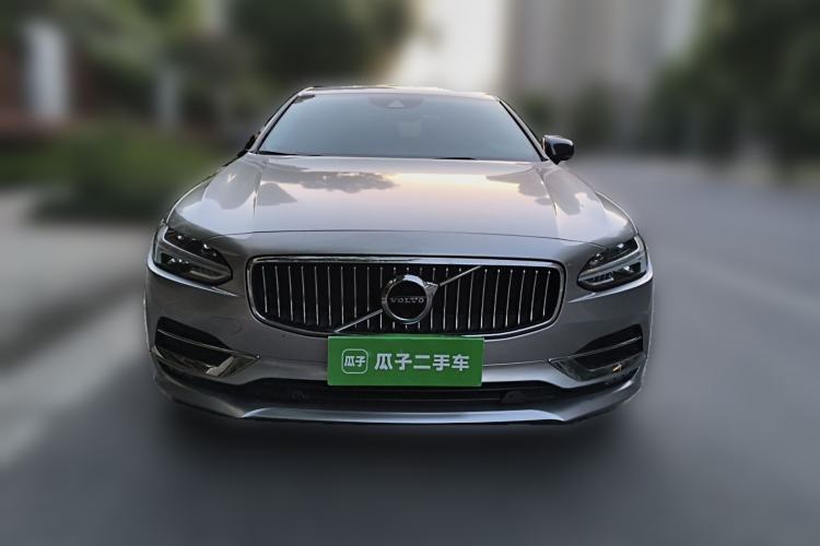 Used Volvo S90 2020 Facelifted T5 Zhiyi Luxury Edition
