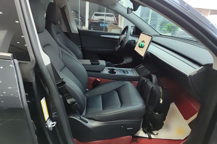 Used Tesla Model Y 2024 Rear-Wheel-Drive Version