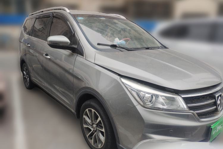 Used Baojun 730 2017 1.5T DCT Fashion Edition 7-Seater China V Emission Standard
