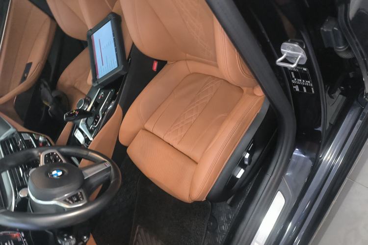 Used BMW 5 Series 2021 530i M Sport Package Left Front Seat