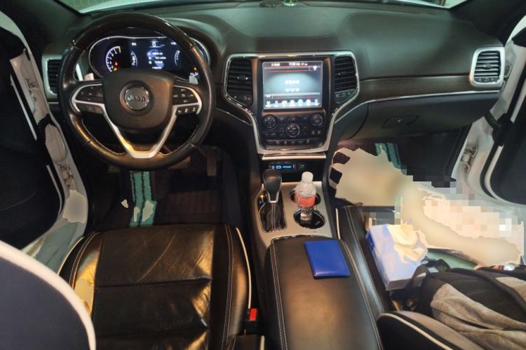 Used Jeep Grand Cherokee 2016 3.6L Luxury Navigation Edition