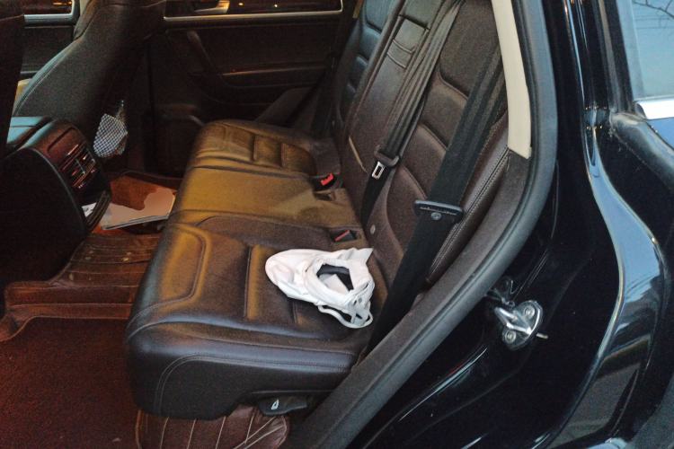 Used Volkswagen Touareg 2014 3.0 TSI New Edition