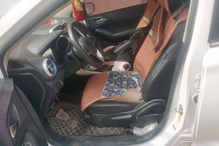 Used BYD Yuan New Energy 2018 EV360 Smart Connect Cool Edition Left Front Seat