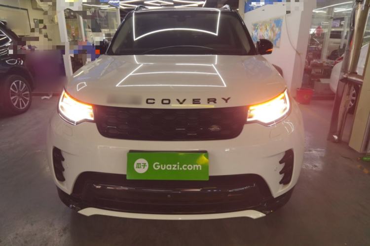 Used Land Rover Discovery 2023 Revised Version 360 PS R-Dynamic S