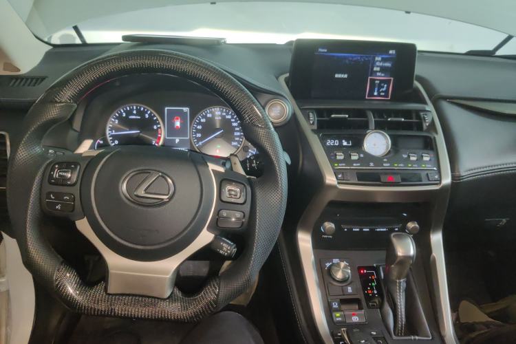 Used Lexus NX 2020 200 Front-Wheel Drive Vmotion Edition China VI Standard