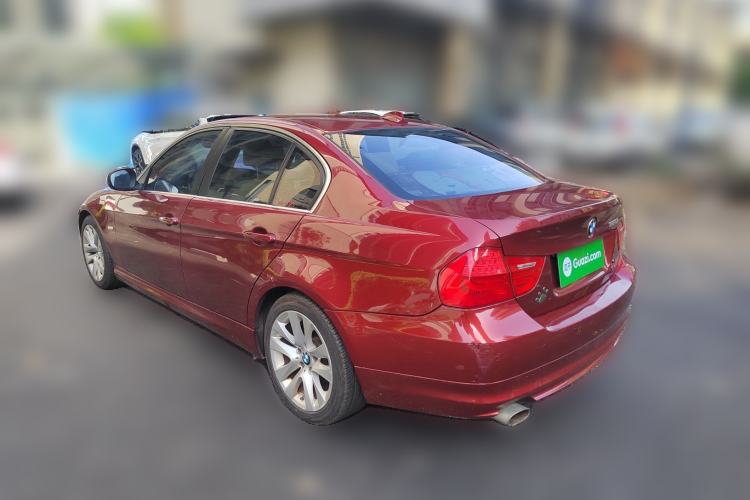 Used BMW 3 Series 2010 320i Luxury Model Rear Left 45 Deg