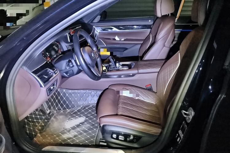 Used BMW 7 Series 2021 740Li Leading Model M Sport Package
