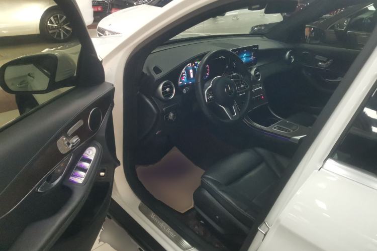 Used Mercedes-Benz GLC 2020 Facelift GLC 300 L 4MATIC Dynamic Edition
