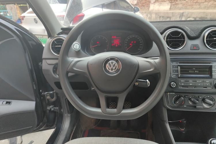 Used Volkswagen Jetta 2017 1.4L Manual Fashion Edition