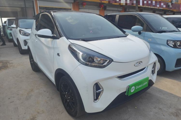 Used Chery QQ Little Ant 2024 Revised Version Youth Edition 251 km True Love Edition 25.05 kWh Front Right 45 Deg