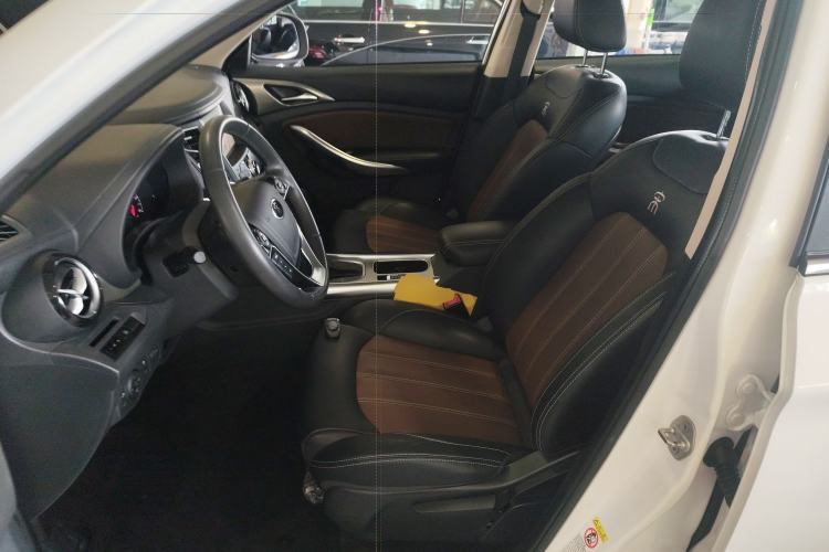 Used BYD Song 2017 Gaishi Upgrade Edition 1.5TID Automatic Luxury Model