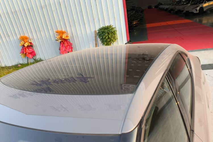 Used Volkswagen ID.UNYX 2024 Pro Long-Range Version
