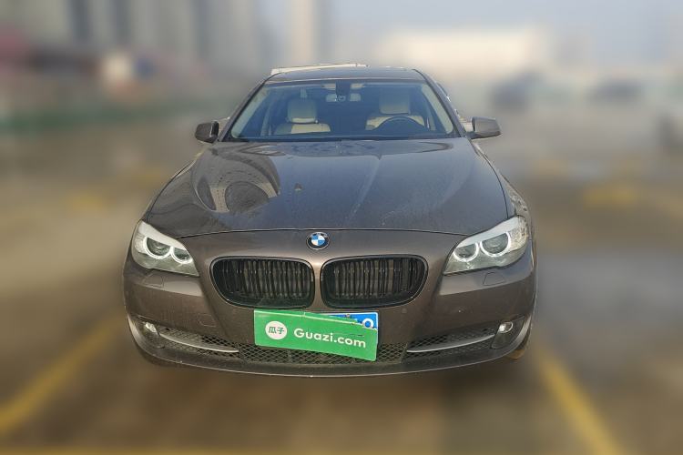 Used BMW 5 Series 2013 525Li Leading Model Front