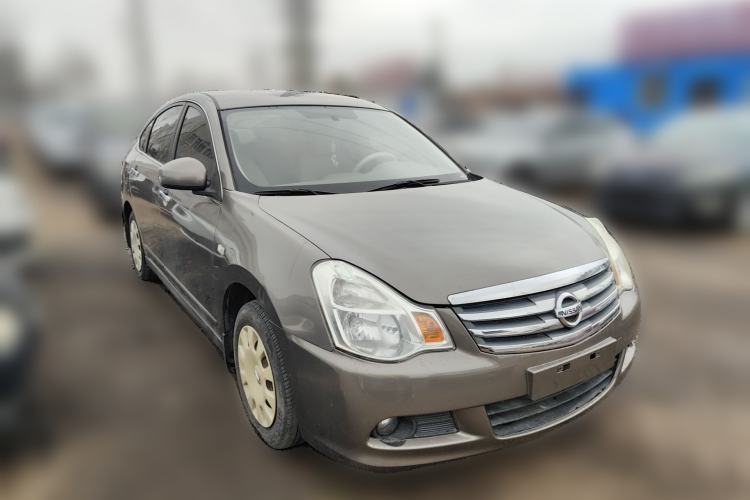 Used Nissan Sylphy 2012 Classic 1.6XE Manual Comfort Edition Front Right 45 Deg