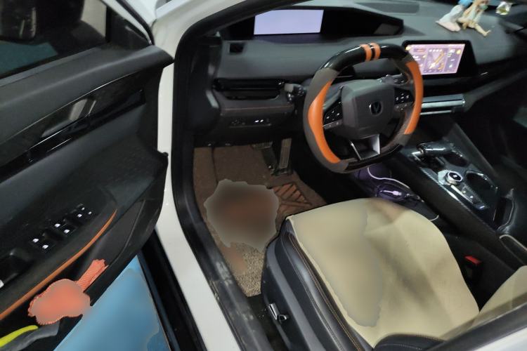 Used CHANGAN UNI-V 2022 1.5T Sport Edition Driver Seat