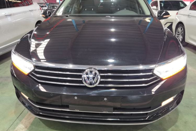 Used Volkswagen Magotan 2019 330TSI DSG Luxury Model China V Standard
