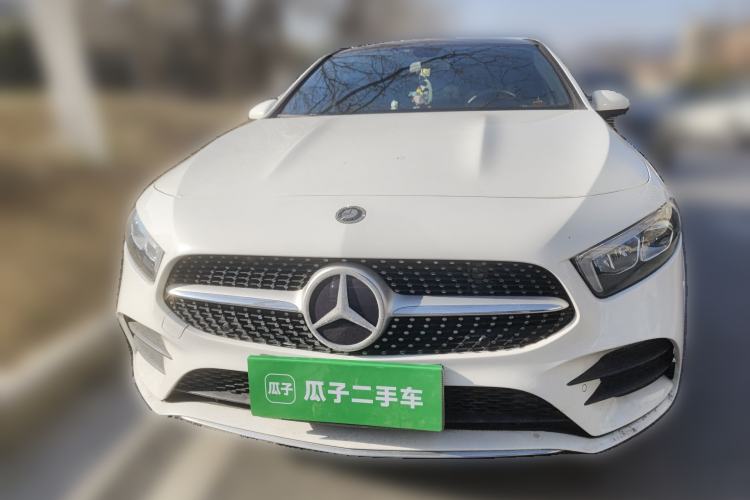 Used Mercedes-Benz A-Class 2020 Restyled A 200 L Sport Sedan Fashion Version
