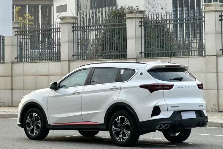 Used JETOUR X70 2023 1.5T DCT Beyond PRO Edition 5-Seater
