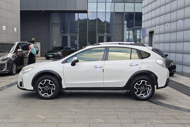 Used Subaru XV 2016 2.0i Ambition Edition Exterior 5