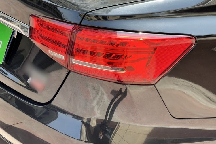 Used JAC Group Refine A60 2017 1.5 TGDI Automatic Luxury Model Exterior 9