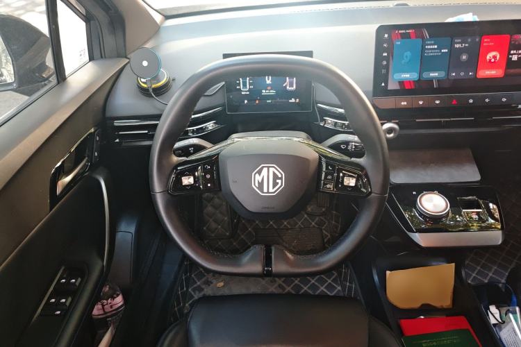 Used MG 4 EV 2023 415 km Range Sea-Faring Champion Edition
