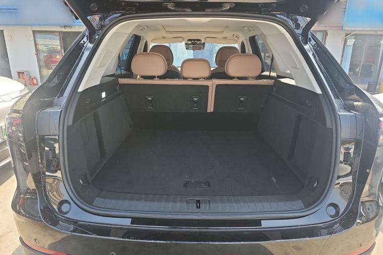 Used Chery Tiggo 8 L 2024 2.0T Two-Wheel Drive Luxury Edition 5 Seats