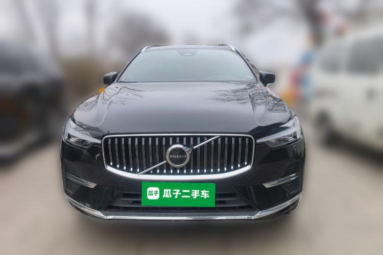 Used Volvo XC60 2024 B5 4x4 Smart Luxury Edition Exterior 1
