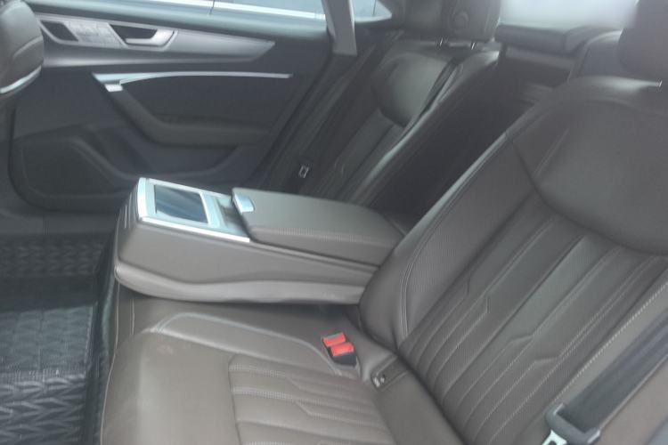 Used Audi A7L 2022 45 TFSI quattro S-line Visionary Edition Obsidian Black Package