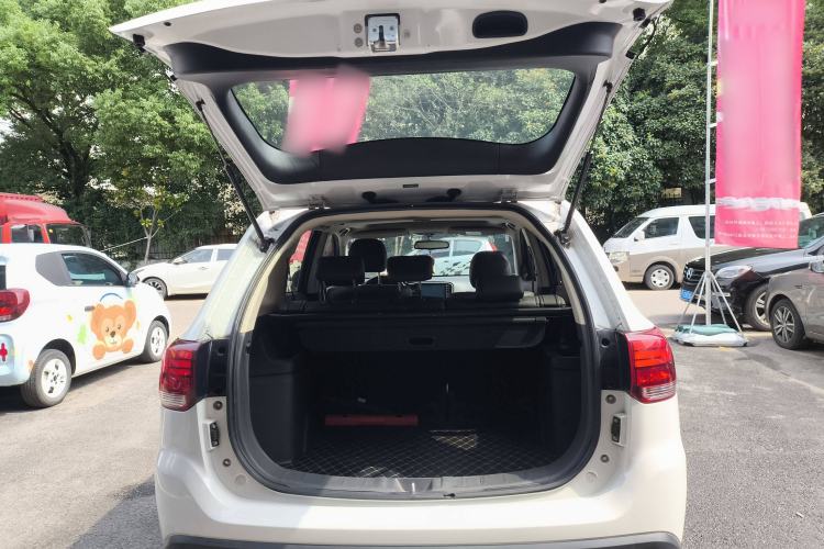 Used Mitsubishi Outlander 2017 2.0L Two-Wheel Drive Glory Edition 5 Seats