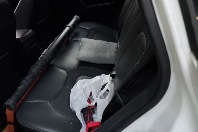 Used Zotye T600 2014 1.5T Manual Luxury Model Left Rear Seat