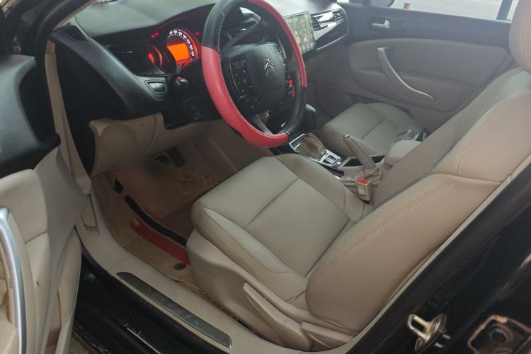 Used Citroen C5 2014 2.0L Automatic Zunyue Model
