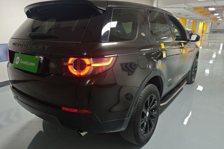 Used Land Rover Discovery Sport 2018 240 PS SE Version
