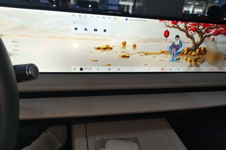 Used Geely Galaxy E8 2024 665 km Range Rear-Drive Starship Long-Range Version
