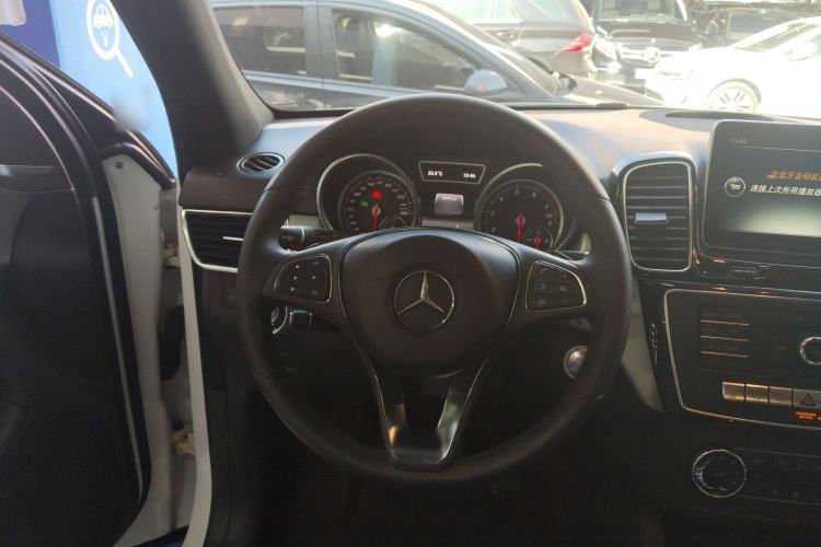 Used Mercedes-Benz GLE 2015 GLE 320 4MATIC
