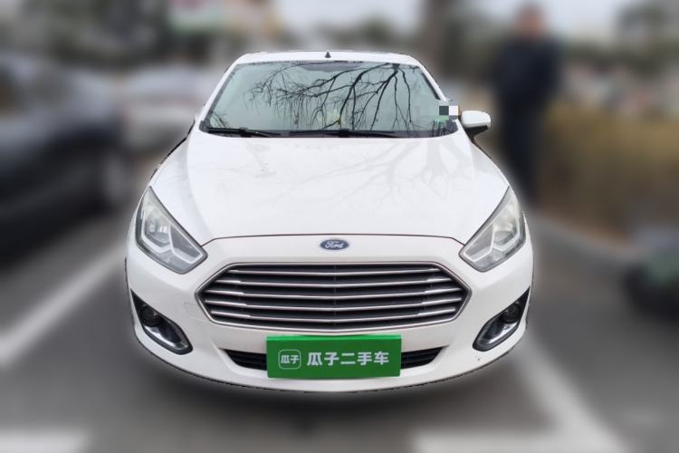 Used Ford Escort 2015 1.5L Manual Fashion Edition