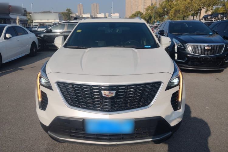 Used Cadillac XT4 2020 28T Two-Wheel-Drive Leading Version
