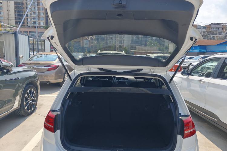 Used Volkswagen Golf 2016 1.6L Automatic Comfort Model