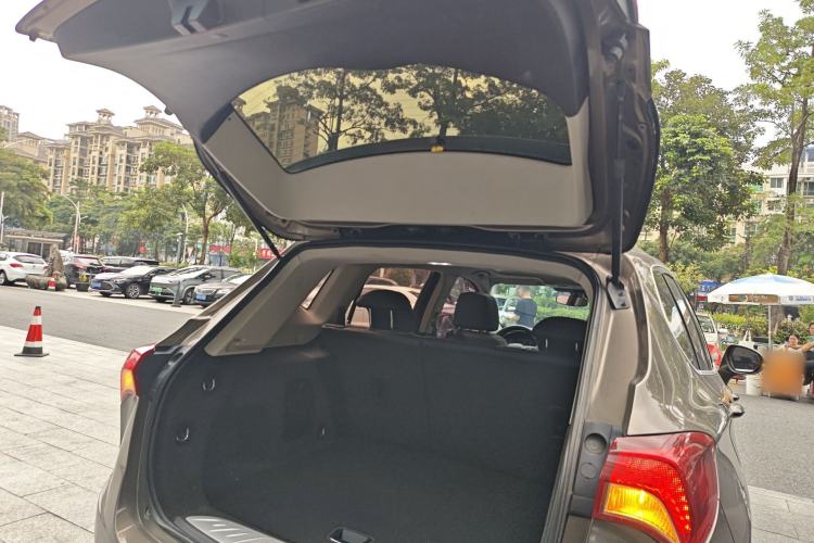 Used Buick Envision 2018 20T Two-Wheel-Drive Leading Model Trunk