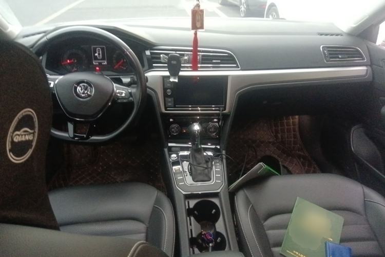 Used Volkswagen Lamando 2018 280TSI DSG Luxury Edition
