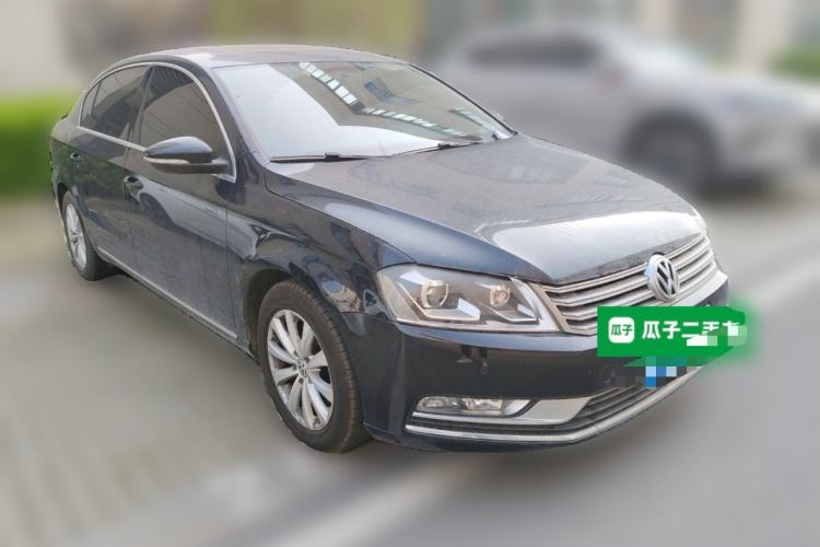 Used Volkswagen Magotan 2013 1.8TSI Premier Model Front Right 45 Deg