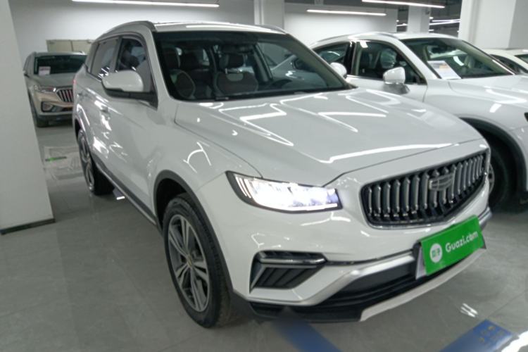 Used Geely Auto Emgrand X7 Sport 2022 1.8TD DCT Zhiya Trim Front Right 45 Deg