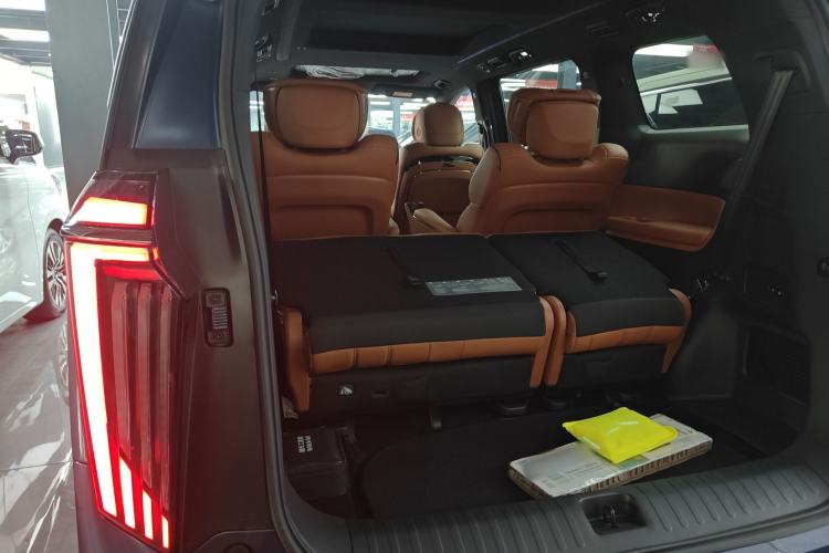 Used GAC Trumpchi Xiangwang M8 2025 Qiankun Series Pro Comfort Cabin