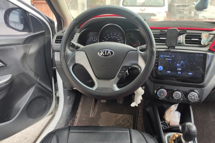 Used Kia K2 2015 Sedan 1.4L MT GLS