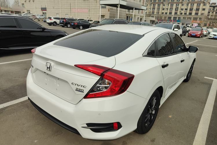 Used Honda Civic 2019 220TURBO CVT Dynamic Edition China V
