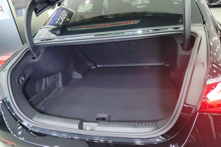 Used Mercedes-Benz E-Class 2024 E 300 L Luxury Model
