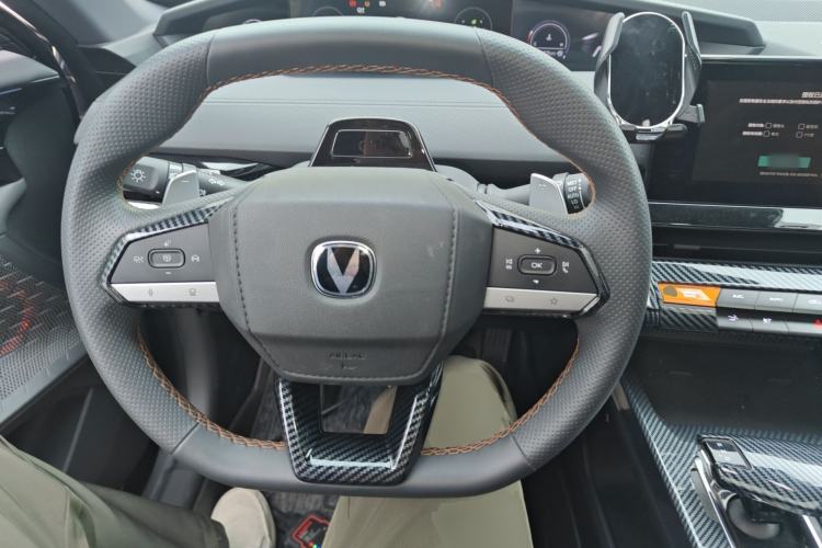 Used CHANGAN UNI-V 2022 1.5T Smart Navigation Version Steering Wheel