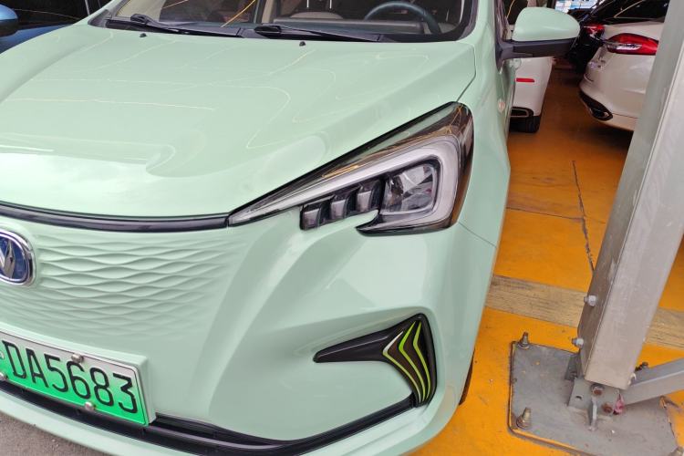 Used CHANGAN Benni E-Star 2022 National Edition Colorful Limited Edition (Fast-Charging Version) Lithium NMC Left Front Headlight
