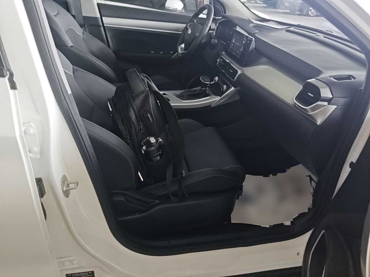 Geely Auto Coolray 2025 1.5L CVT Super Edition — снимка 19