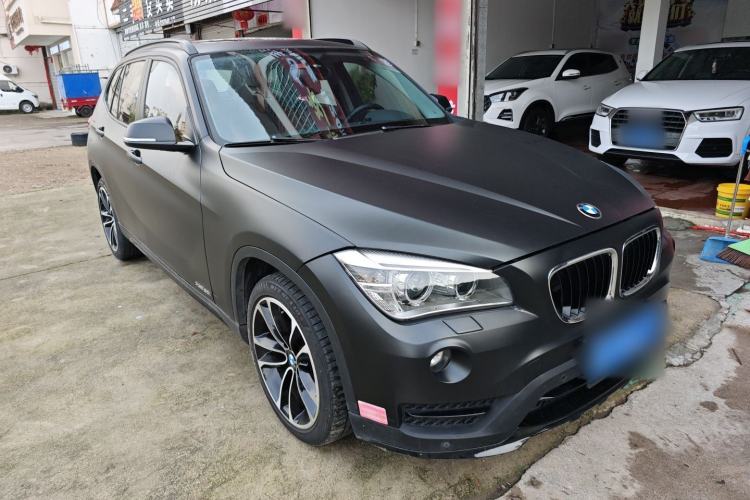 Used BMW X1 2014 xDrive20i Sports Design Package Front Right 45 Deg