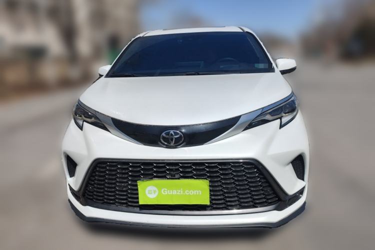 Used Toyota Granvia 2024 2.5L Hybrid Prestige PLUS Four-Wheel Drive Version Front